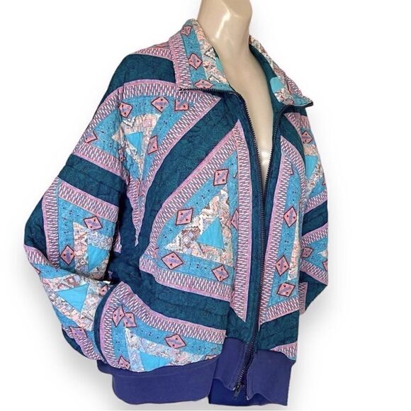 Vintage 1980’s Quilted Triangular Patchwork Batwing 3/4 Sleeve Bomber Jacket - Picture 1 of 16